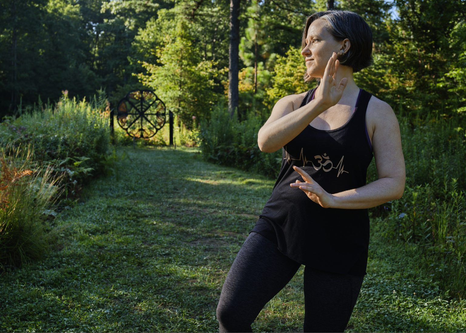 woman doing qigong